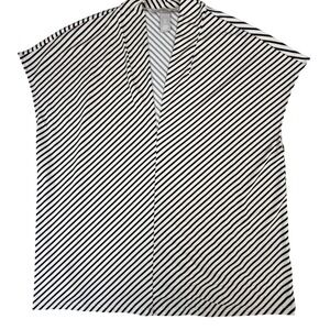 HM Black White Diagonal Stripe V-Neck Sleeveless Blouse Top Large 07703159‎